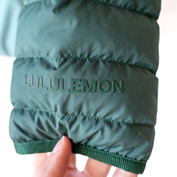 Lululemon Lightweight Relaxed-Fit Down Puffer Jacket Everglade Green - Picture 10 of 15
